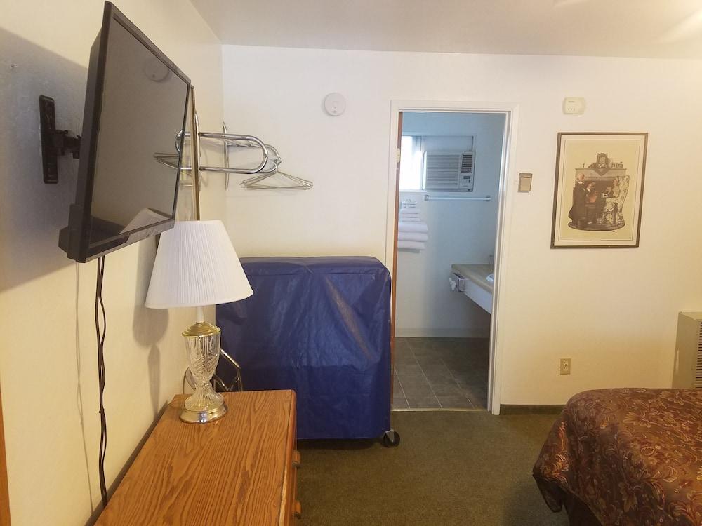 Yosemite Riverside Inn Groveland Exterior photo