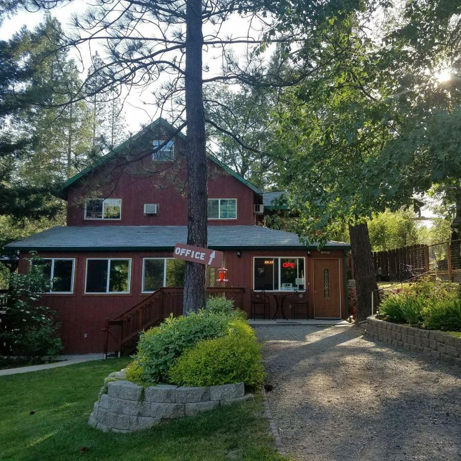 Yosemite Riverside Inn Groveland Exterior photo
